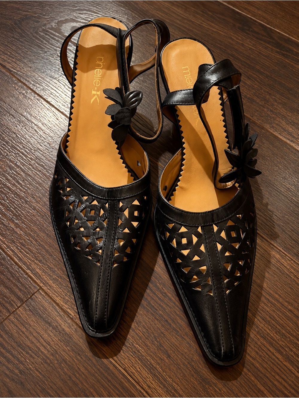 Michelle K Black Leather Laser Cut Pointed Toe Slingback Heels Size 8
